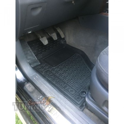 Коврики на Kia Sorento 1 BL с перемычкой