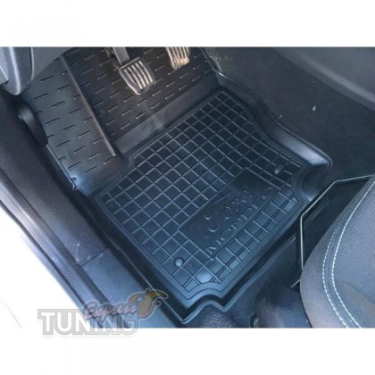 Высокие коврики на Ford Mondeo 4 с перемычкой
