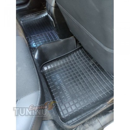 Высокие ковры для Mitsubishi Lancer 9 с перемычкой