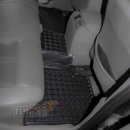 Высокие ковры для Jeep Grand Cherokee WK с перемычкой