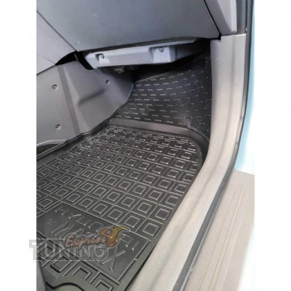 Коврики в Hyundai Matrix 1 с перемычкой