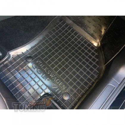 Коврики в Volkswagen Golf 7 с перемычкой