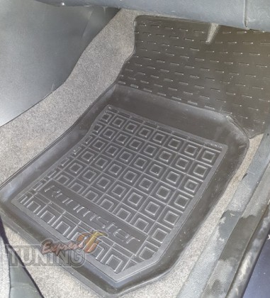 Коврики в Skoda Roomster с перемычкой