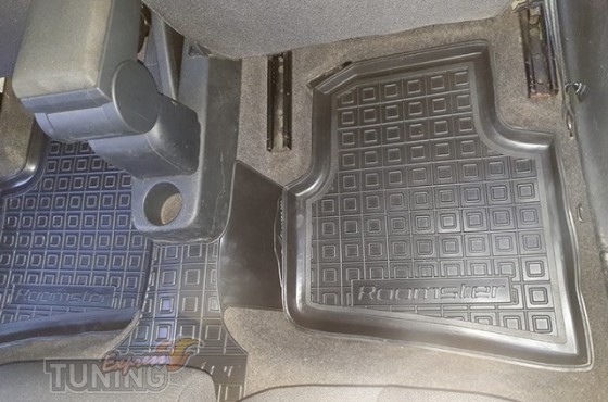 Коврики для Skoda Roomster с перемычкой