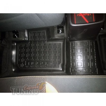 Коврики для Chery Tiggo 2 с перемычкой