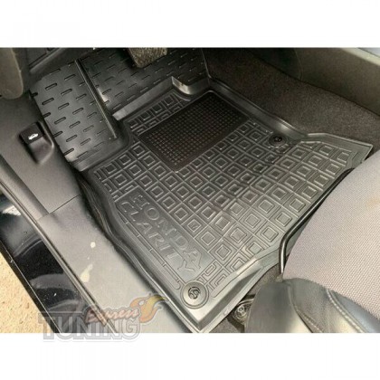 Коврики на Honda Clarity 2 с перемычкой