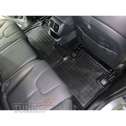 Коврики для Hyundai Santa Fe 4 TM с перемычкой