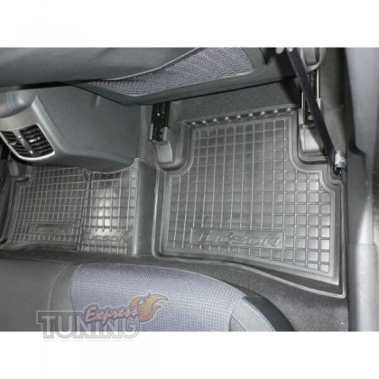 Коврики для Hyundai Tucson 3 TL с перемычкой