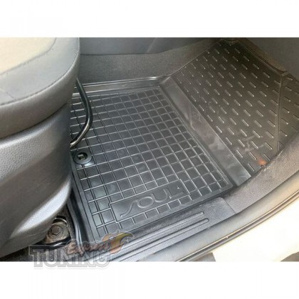 Коврики в Kia Soul 2 с перемычкой