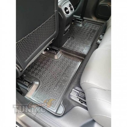 Коврики для Mercedes EQB X243 с перемычкой