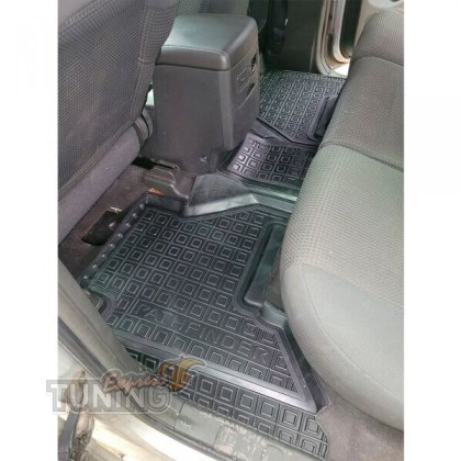 Высокие ковры для Nissan Pathfinder R51