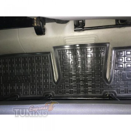 Ковер в 2й ряда Opel Vivaro A