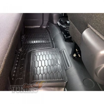 Коврик в 2й ряд салона Opel Vivaro B