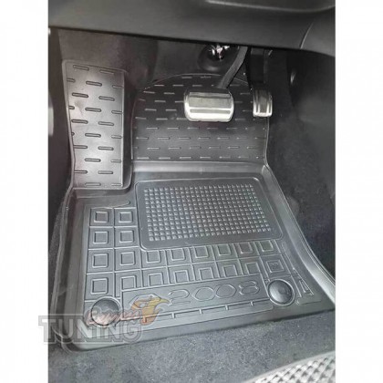 Резиновые коврики Peugeot E-2008 с перемычкой