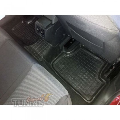 Коврики для Seat Leon 3 с перемычкой