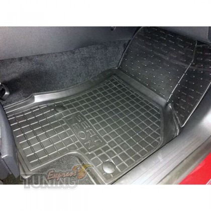 Коврики в Seat Leon 3 с перемычкой