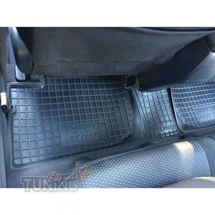 Коврики для Toyota Auris E150 с перемычкой