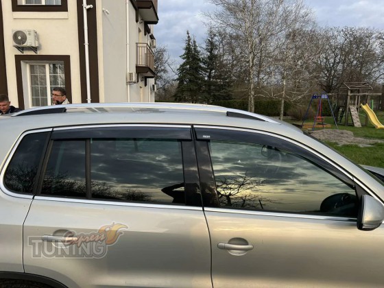 Ветровики для Volkswagen Tiguan 1 фото
