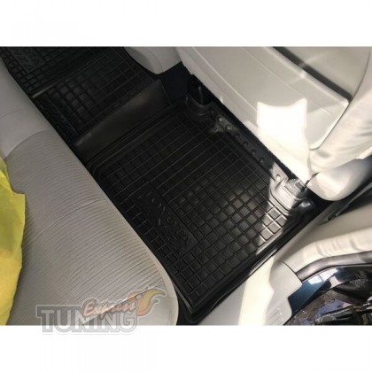 Коврики в Toyota Venza 1 с перемычкой