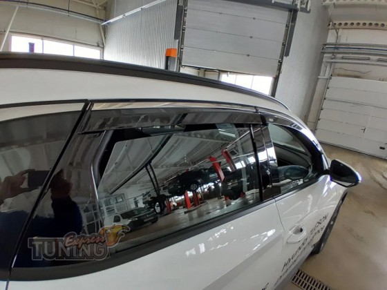 Дефлекторы окон с хромом Hyundai Tucson NX4 фото
