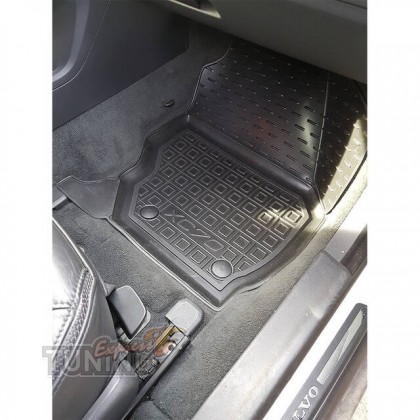 Коврики в Volvo XC70 2 с перемычкой
