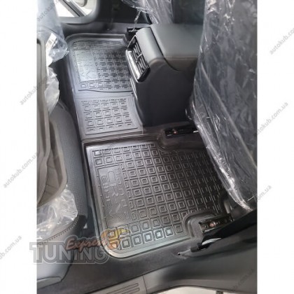 Коврики для Honda CR-V 6 с перемычкой