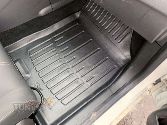 Высокие ковры в Renault Megane 3 универсал