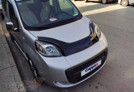 Мухобойка на капот Fiat Fiorino Qubo черная