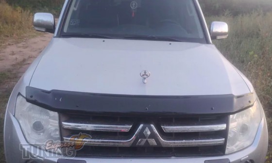 Дефлектор капота Mitsubishi Pajero Wagon 4