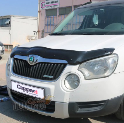 Дефлектор на капот Skoda Yeti дорестайлинг