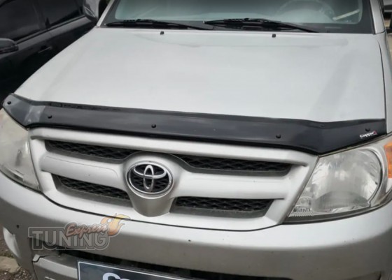 Дефлектор капота Toyota Hilux 7 дорестайл