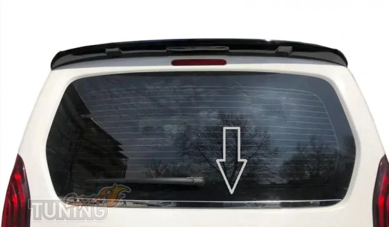 Хром кромка задней двери Toyota Proace City