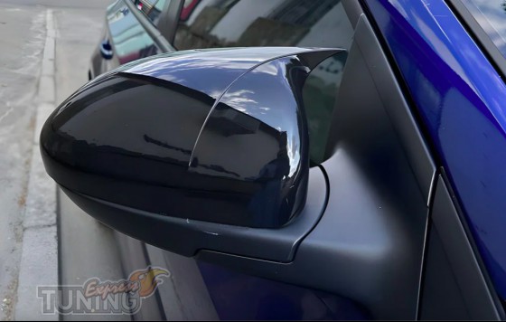 Крышки на зеркала Chevrolet Cruze черные