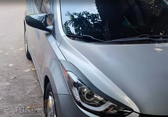 Крышки на зеркала Hyundai Elantra 5 MD черные