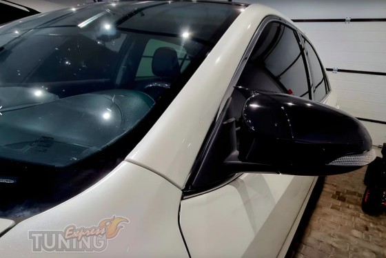 Крышки на зеркала Toyota Corolla 11 E170 черные