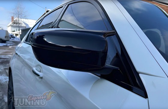 Накладки на зеркала BMW 5 G30 G31 черные