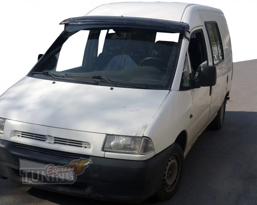 Козырек над лобовым стеклом Fiat Scudo 1 фото