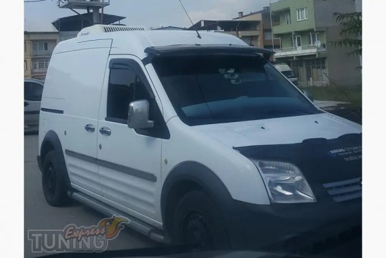 Козырек над лобовым стеклом Ford Connect 1