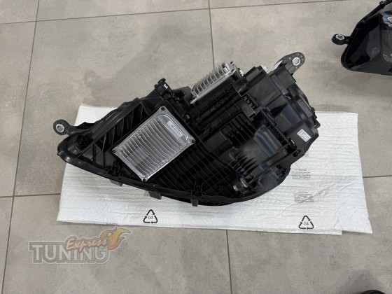 Фирменные фары Mercedes GLE V167 2019-2023