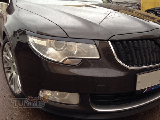 Накладки на фары Skoda Superb 2 реснички