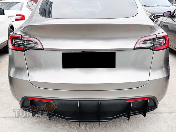Дифузор заднего бампера Tesla Model Y