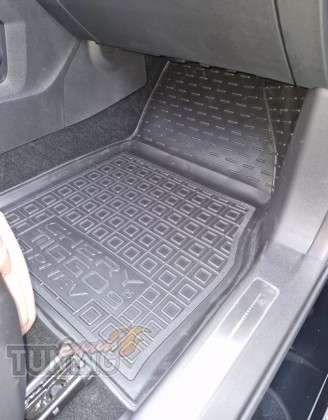 Передние коврики салона Chery Tiggo 9 PHEV плагин гибрид