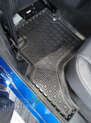 Коврики для Ford Ranger 5 поколения фото резиновые