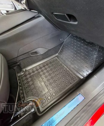 Автомобильные коврики салона Alfa Romeo Junior Hybrid