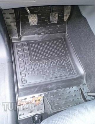 Коврики в салон Maxus T60 резиновые фото