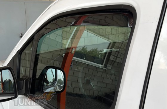 Ветровики окон Toyota ProAce City под резинку дверных проемов
