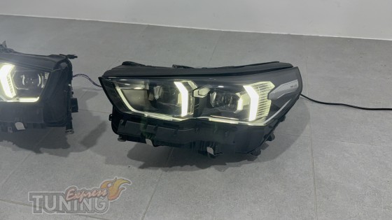Фары Oled для BMW 5 G60 / G61 / G90 комплект 2шт