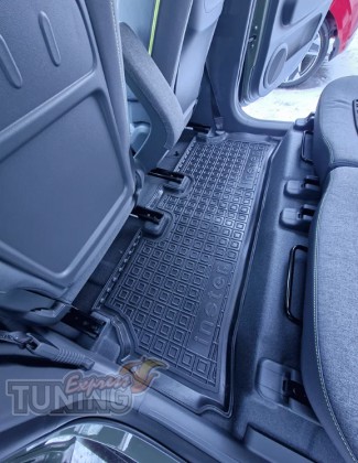 Коврики для Hyundai Inster