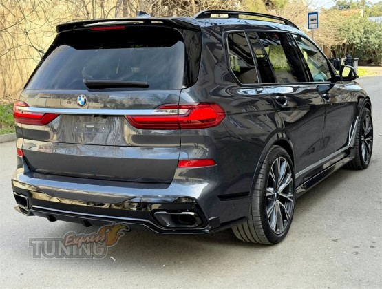 Тюнинг обвес заднего бампера для Bmw X7 G07 фото