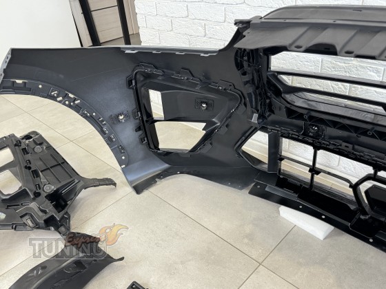 Фирменный обвес на X5M F95 LCI для BMW X5 G05 F95